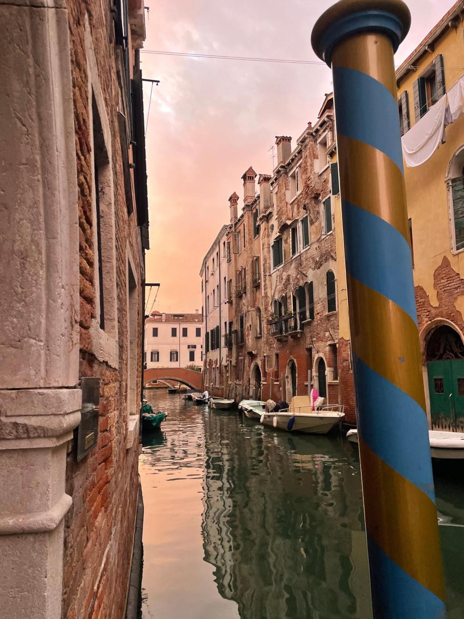 Palazzo Contarini Della Porta Di Ferro Aparthotel Velence Kültér fotó