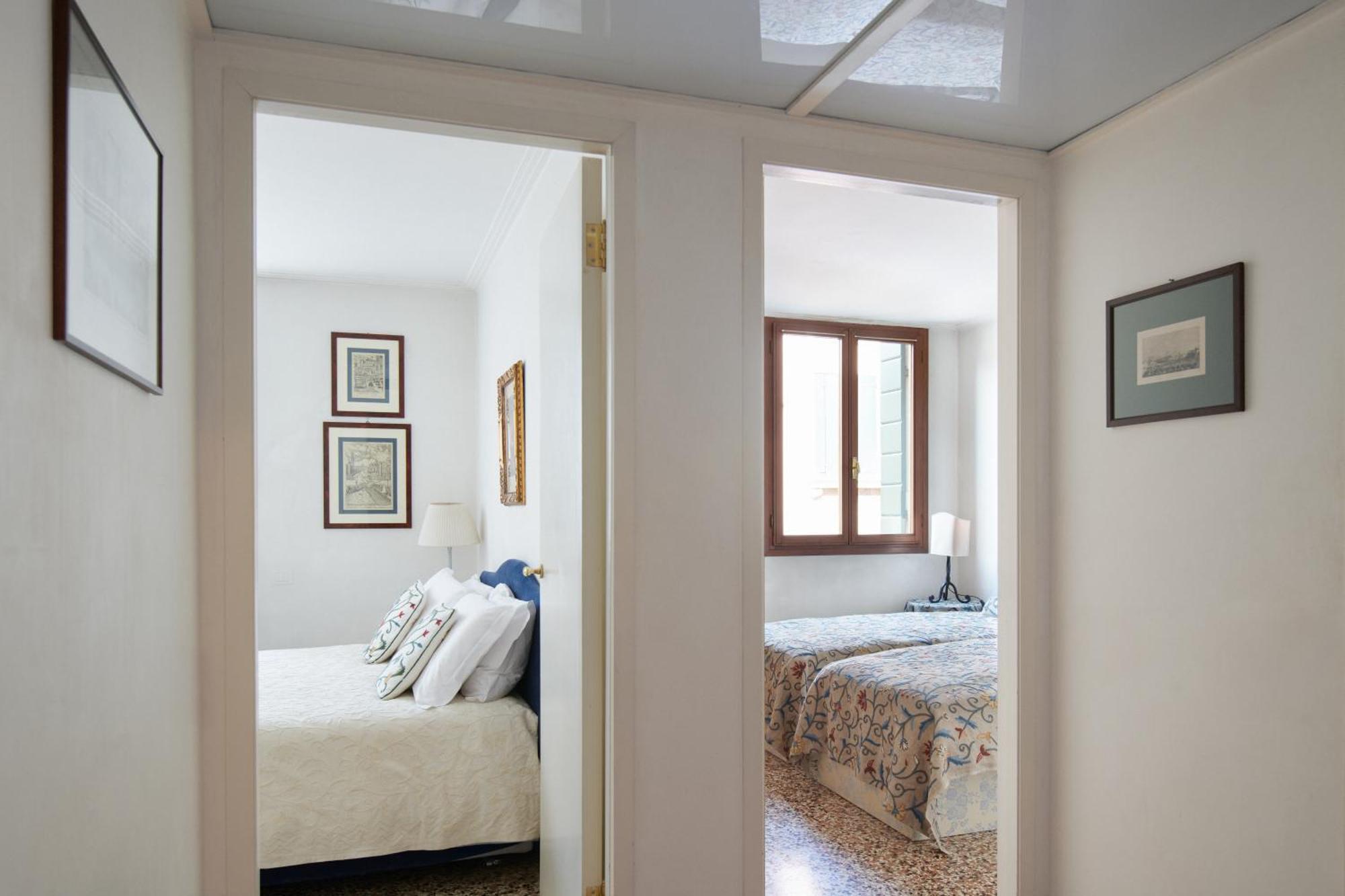 Palazzo Contarini Della Porta Di Ferro Aparthotel Velence Kültér fotó